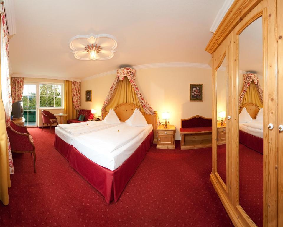 Wohlfuehlresort Und Feriengut Martinerhof Sankt Martin am Tennengebirge Kamer foto