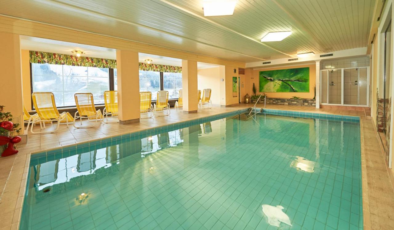 Wohlfuehlresort Und Feriengut Martinerhof Sankt Martin am Tennengebirge Buitenkant foto