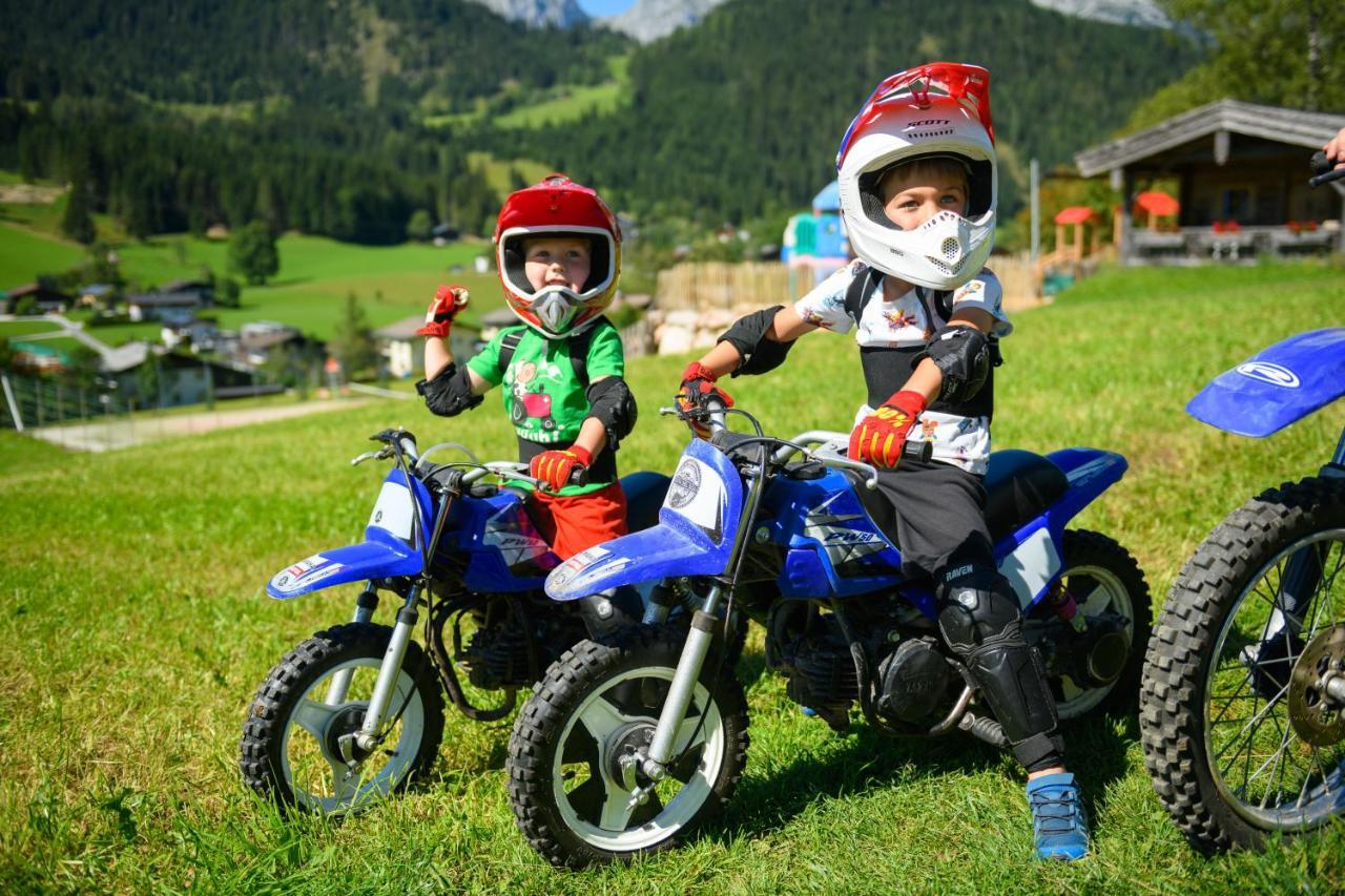 Wohlfuehlresort Und Feriengut Martinerhof Sankt Martin am Tennengebirge Buitenkant foto
