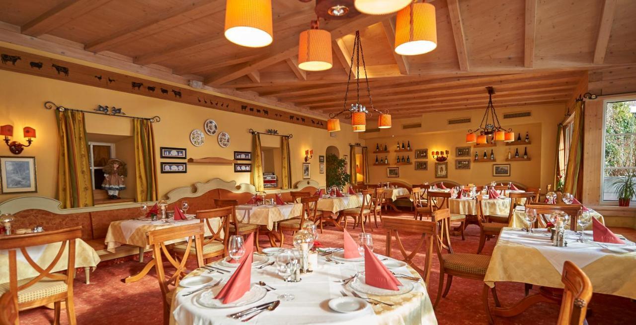 Wohlfuehlresort Und Feriengut Martinerhof Sankt Martin am Tennengebirge Buitenkant foto